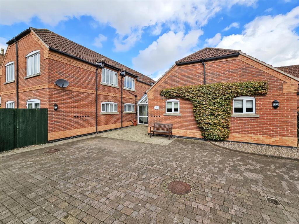 Main image of property: Epperstone Road, Lowdham, Nottingham