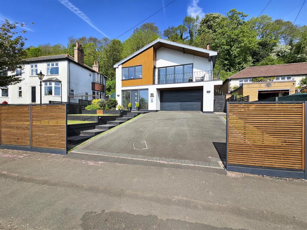 Main image of property: Nottingham Road, Burton Joyce, Nottingham