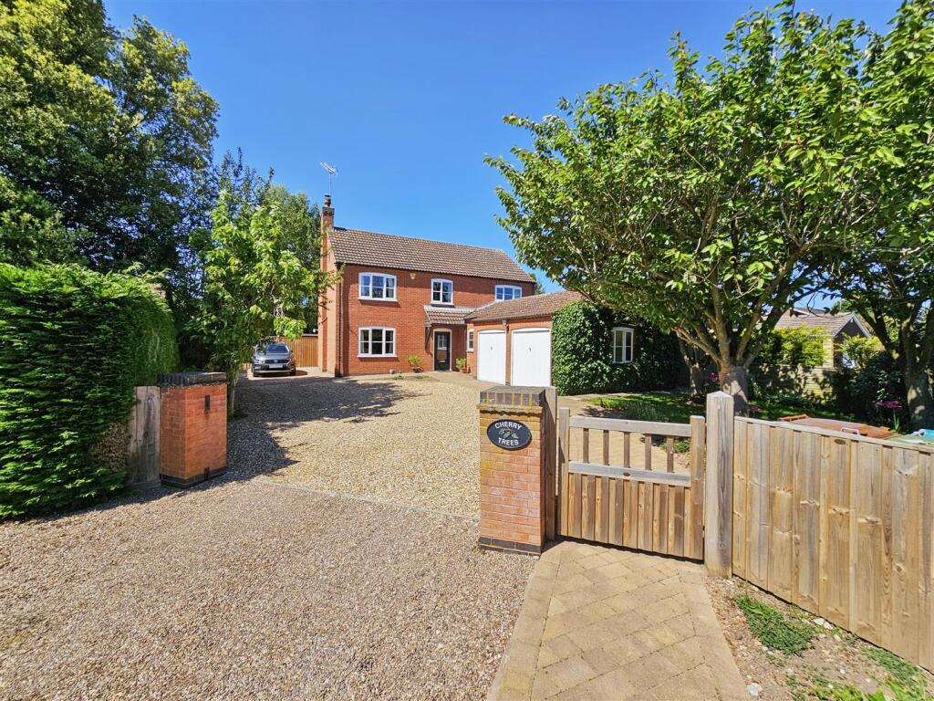Main image of property: Priory Park, Thurgarton, Nottingham