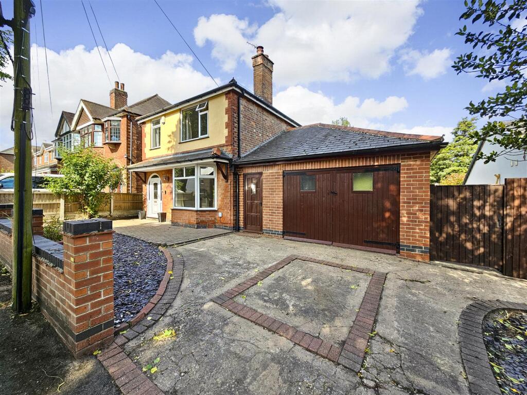 Main image of property: Doveridge Avenue, Carlton, Nottingham