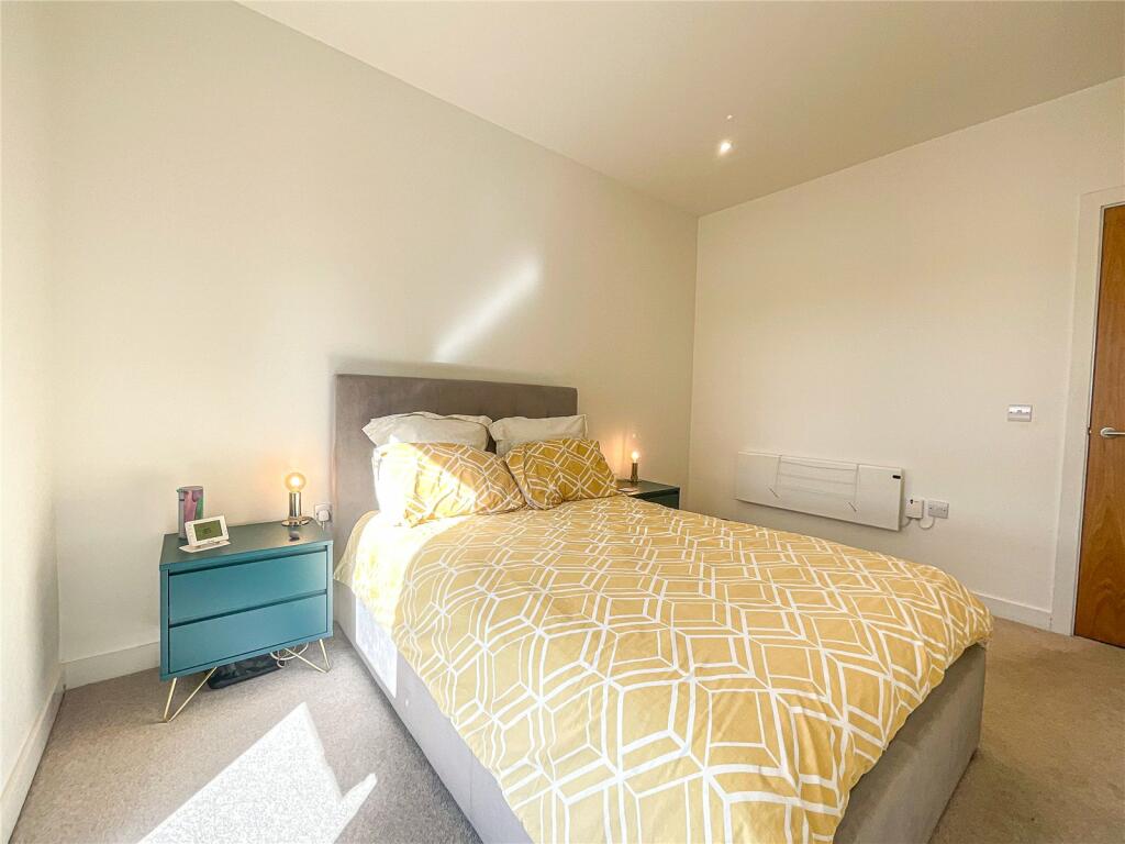 Additional property image - King Edwards Square, Sutton Coldfield, West Midlands, B73