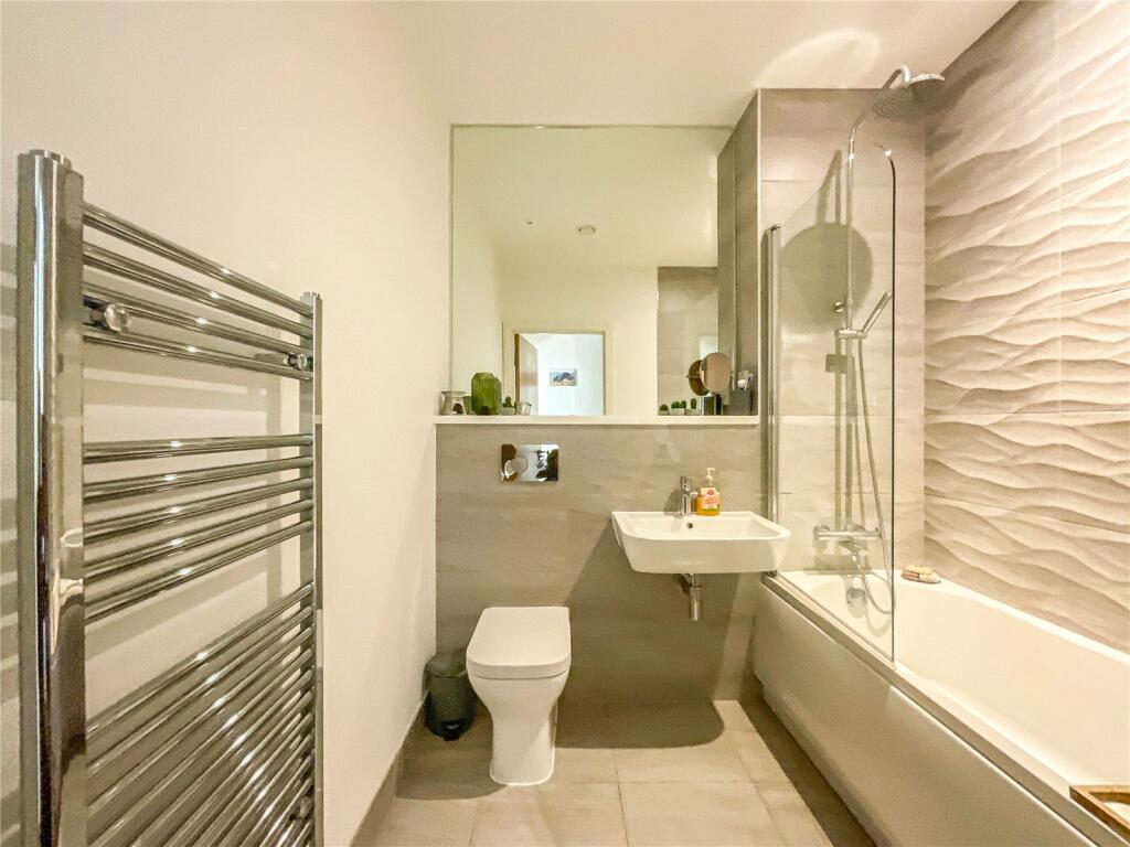 Additional property image - King Edwards Square, Sutton Coldfield, West Midlands, B73
