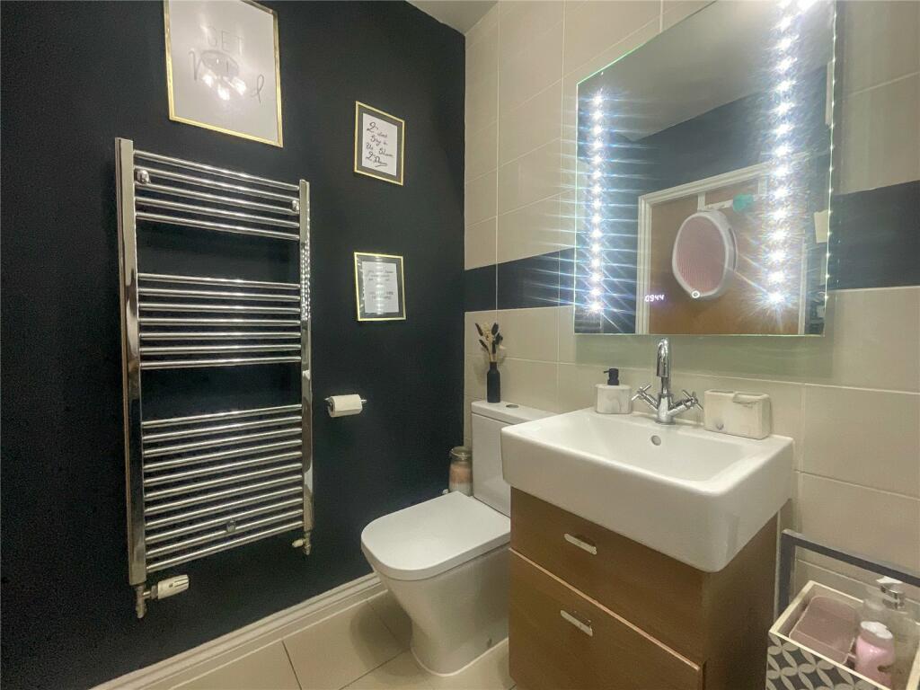 Additional property image - Holland Road, Sutton Coldfield, West Midlands, B72