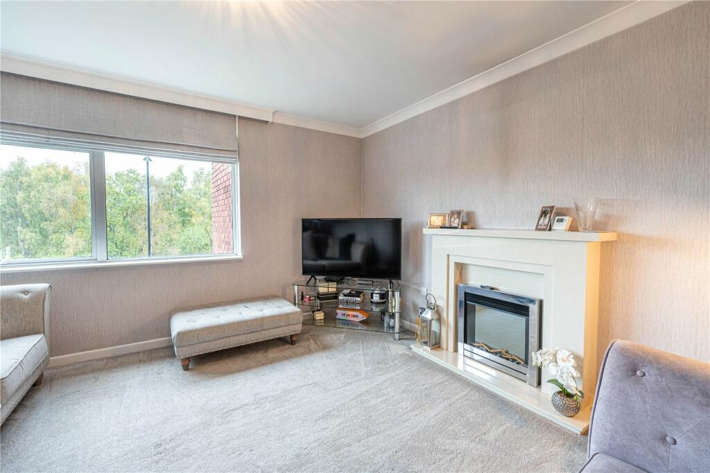 Additional property image - Monmouth Drive, Sutton Coldfield, West Midlands, B73