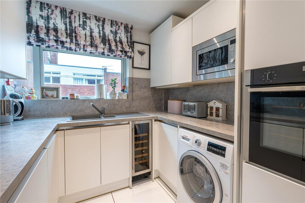 Additional property image - Monmouth Drive, Sutton Coldfield, West Midlands, B73