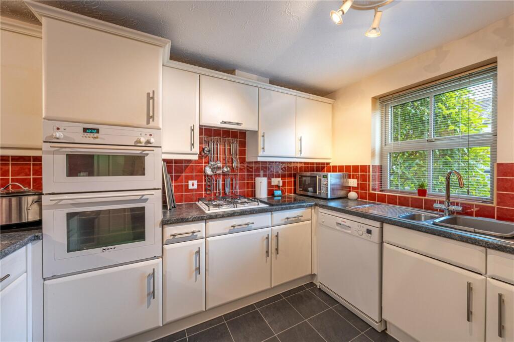 Additional property image - Plantation Drive, Sutton Coldfield, West Midlands, B75