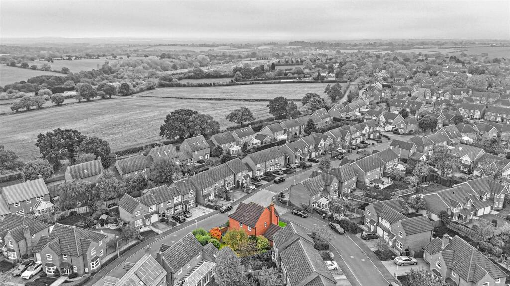 Additional property image - Plantation Drive, Sutton Coldfield, West Midlands, B75