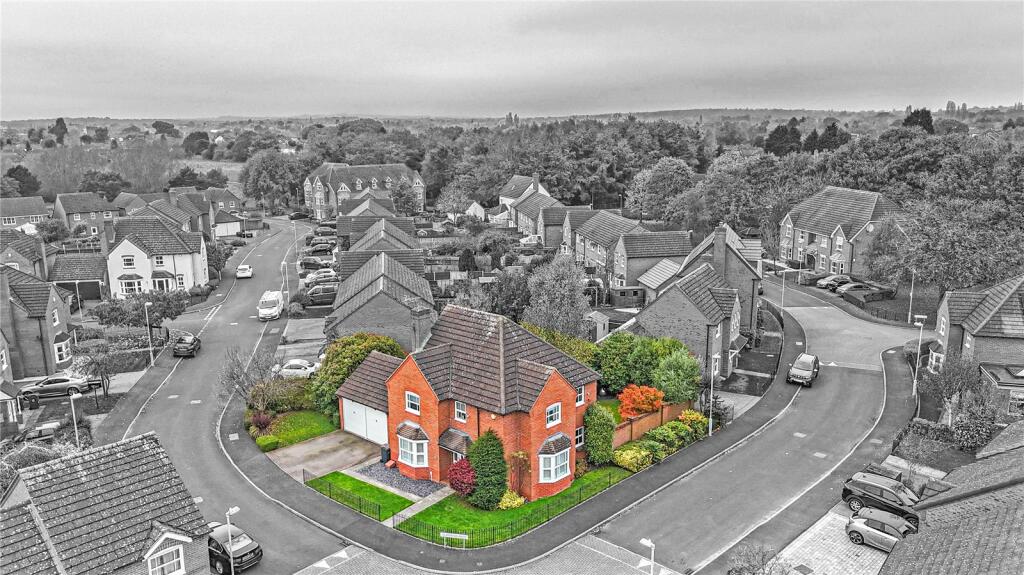Additional property image - Plantation Drive, Sutton Coldfield, West Midlands, B75