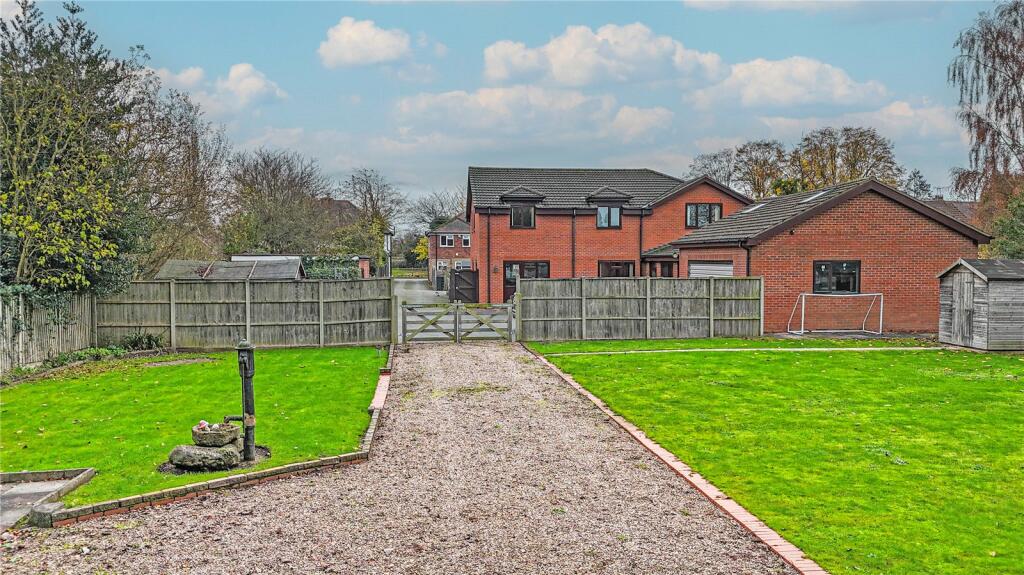 Additional property image - Birmingham Road, Whitacre Heath, Coleshill, Birmingham, B46
