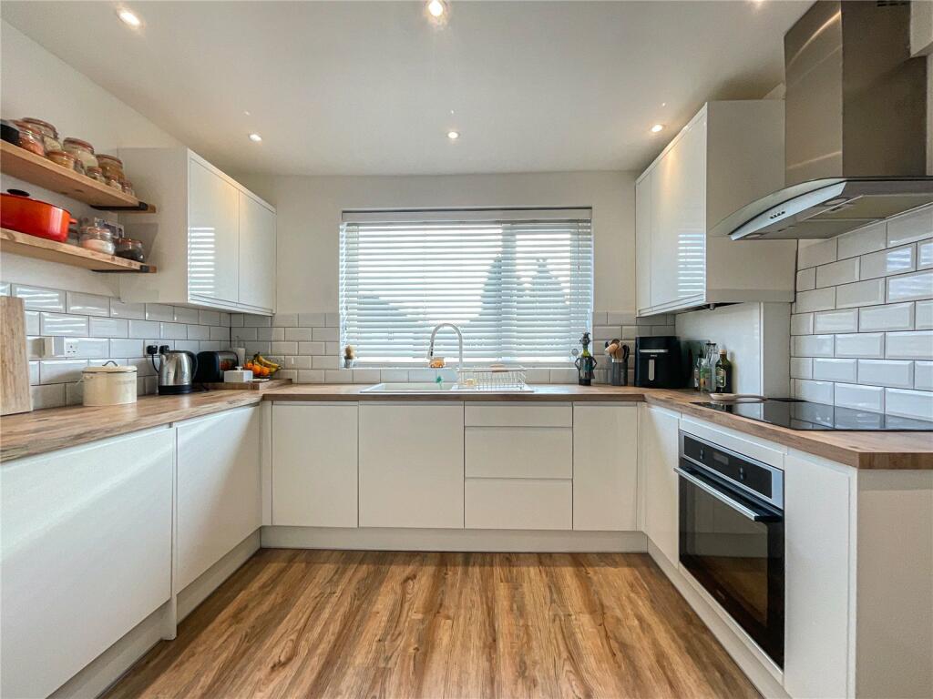 Additional property image - Lingfield Avenue, Birmingham, West Midlands, B44