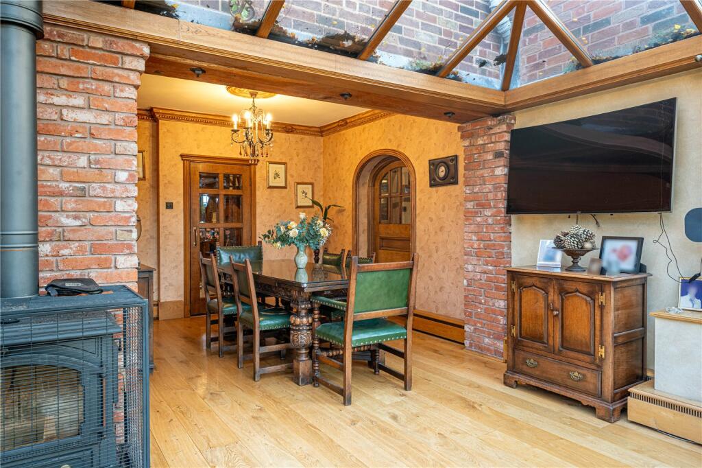 Additional property image - Moor Hall Drive, Sutton Coldfield, West Midlands, B75