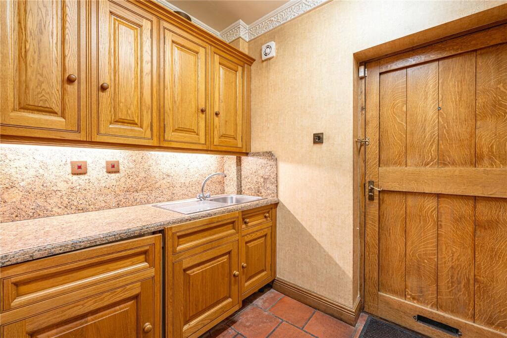 Additional property image - Moor Hall Drive, Sutton Coldfield, West Midlands, B75