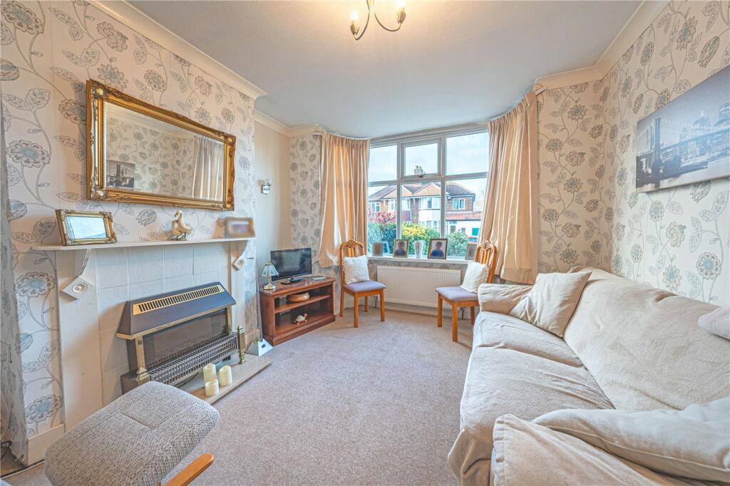 Additional property image - Douglas Road, Sutton Coldfield, West Midlands, B72