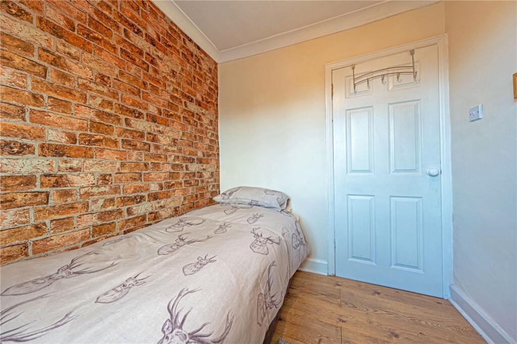Additional property image - Douglas Road, Sutton Coldfield, West Midlands, B72