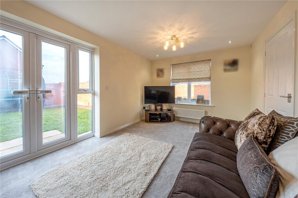 Additional property image - Horsfall Drive, Sutton Coldfield, West Midlands, B76