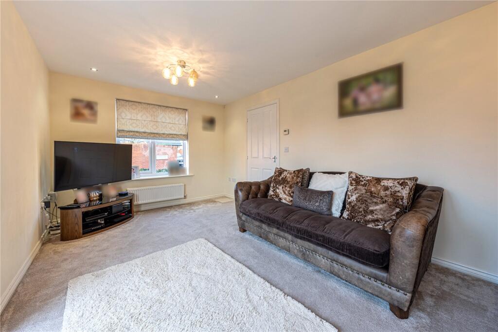 Additional property image - Horsfall Drive, Sutton Coldfield, West Midlands, B76