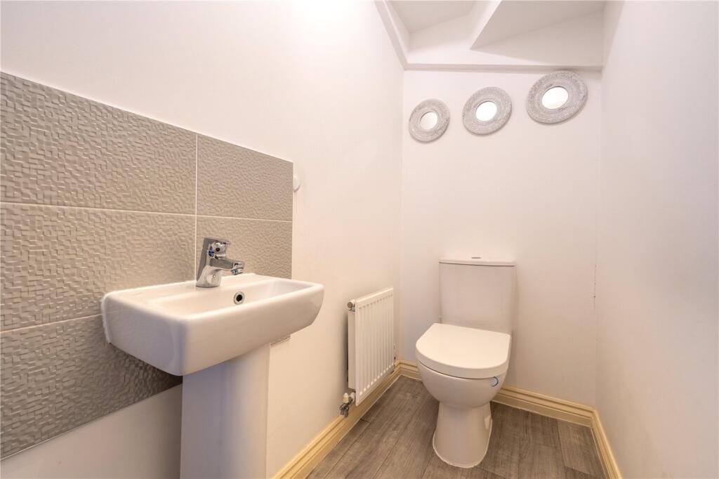 Additional property image - Horsfall Drive, Sutton Coldfield, West Midlands, B76