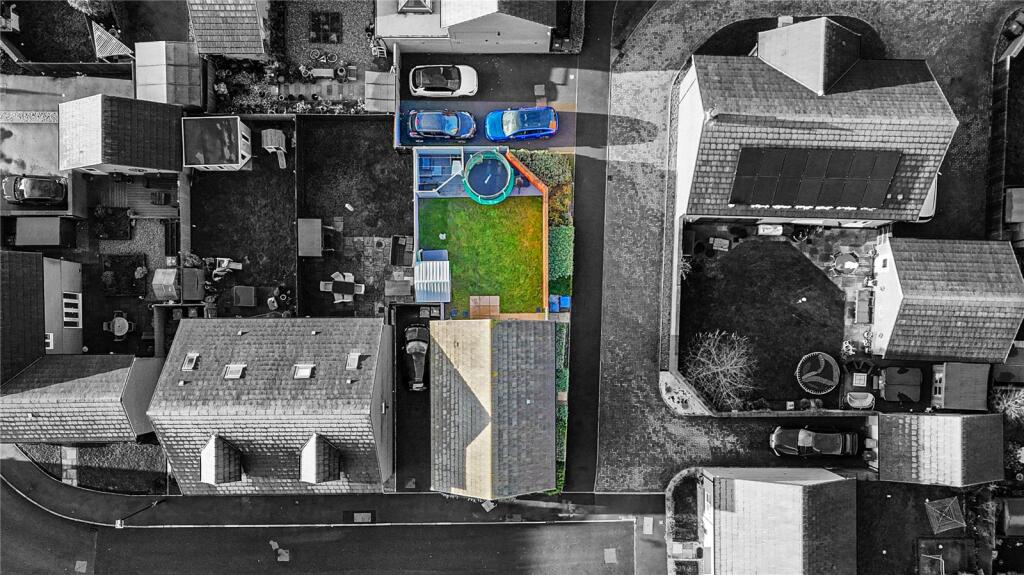 Additional property image - Horsfall Drive, Sutton Coldfield, West Midlands, B76