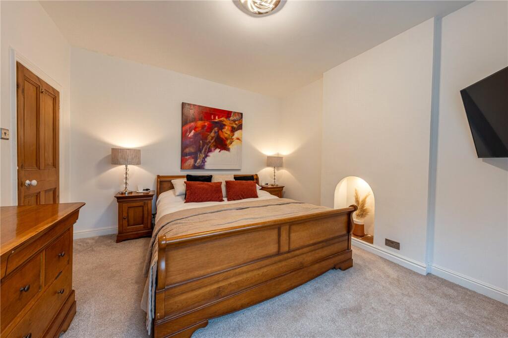 Additional property image - Tamworth Road, Sutton Coldfield, West Midlands, B75