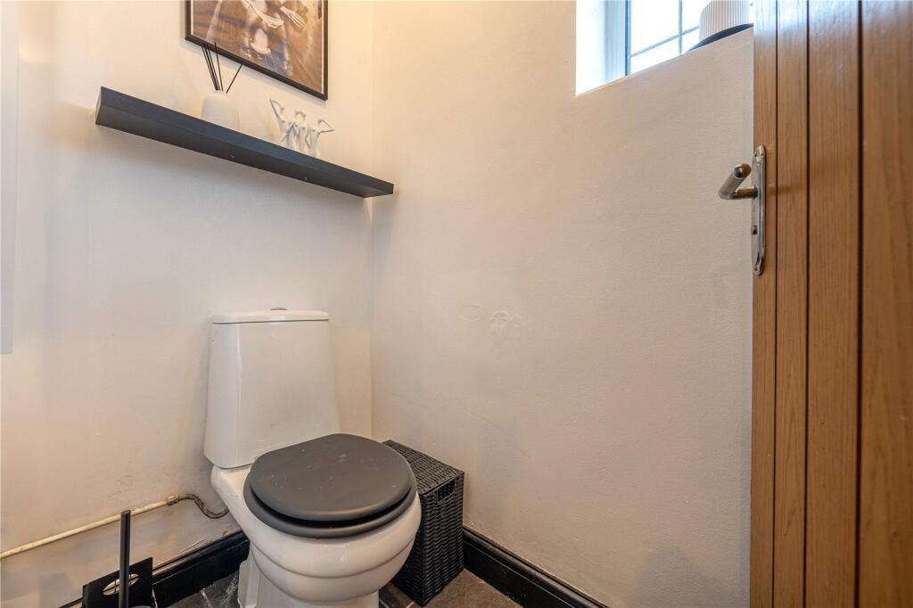 Additional property image - Ogley Drive, Sutton Coldfield, West Midlands, B75