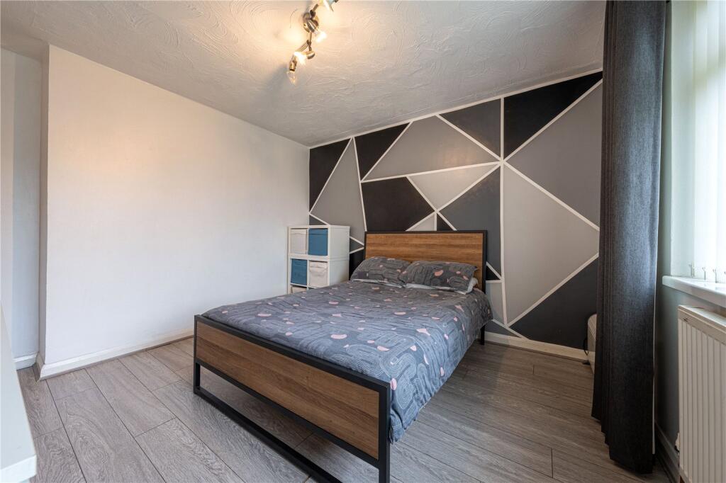 Additional property image - Ogley Drive, Sutton Coldfield, West Midlands, B75