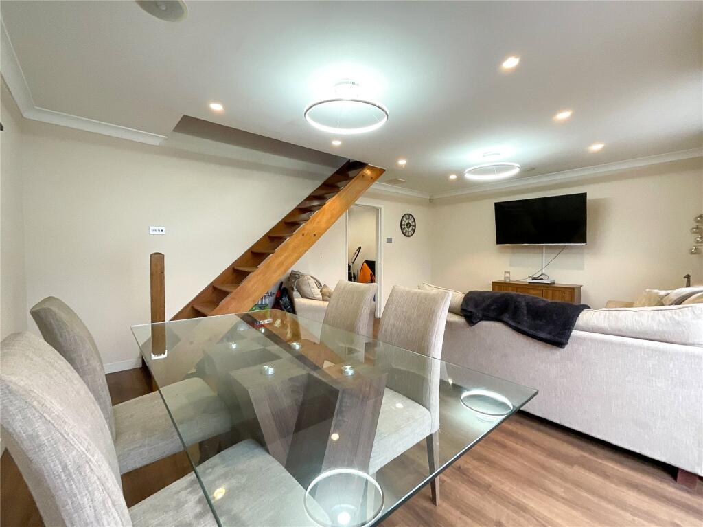 Additional property image - Kelsull Croft, Birmingham, West Midlands, B37