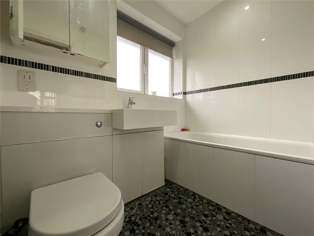 Additional property image - Kelsull Croft, Birmingham, West Midlands, B37