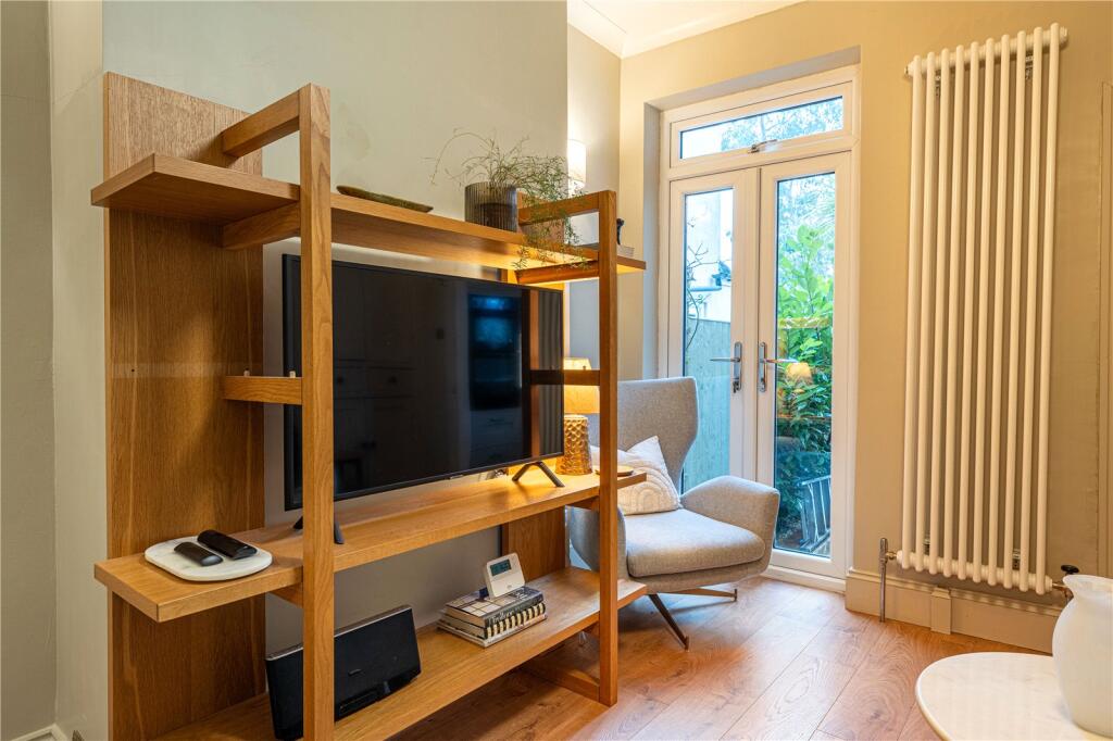 Additional property image - Penns Lane, Sutton Coldfield, West Midlands, B72