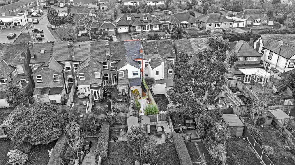 Additional property image - Penns Lane, Sutton Coldfield, West Midlands, B72