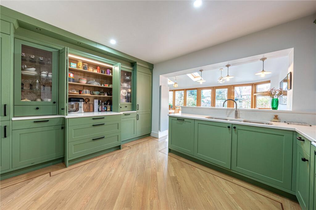 Additional property image - Emmanuel Road, Sutton Coldfield, West Midlands, B73