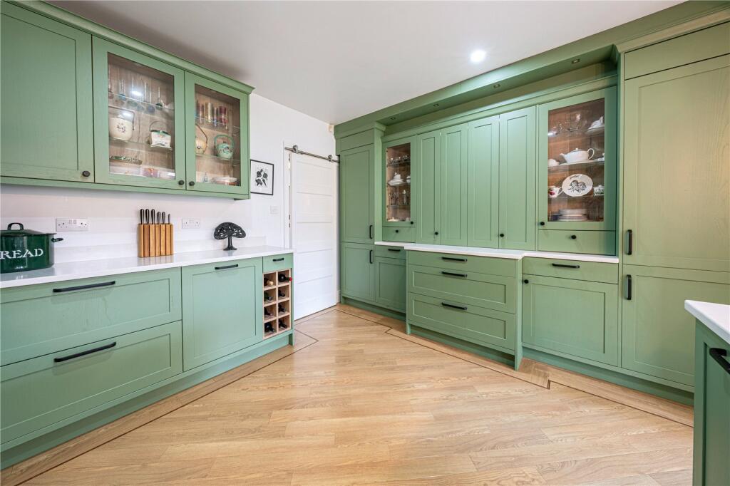 Additional property image - Emmanuel Road, Sutton Coldfield, West Midlands, B73