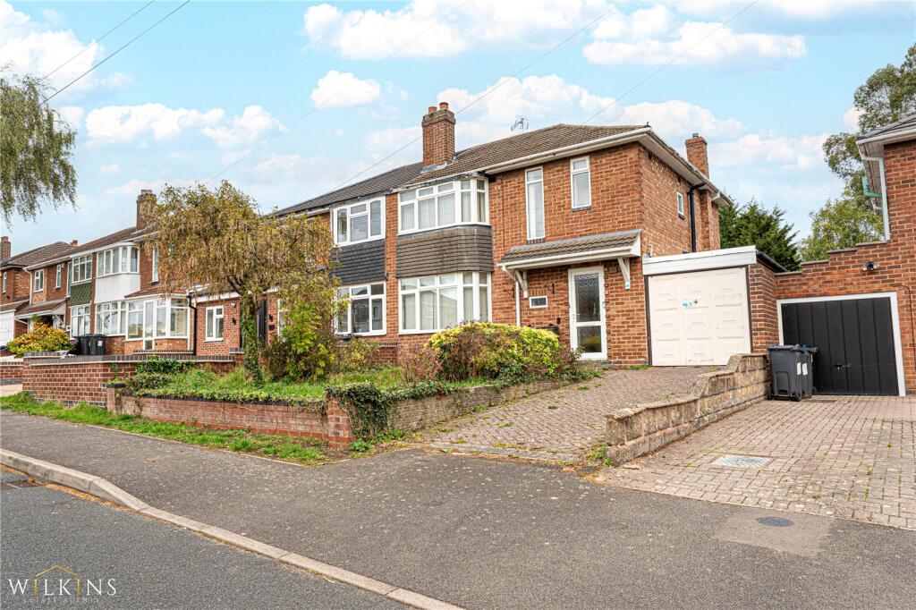 Main image of property: Rosslyn Road, Sutton Coldfield, West Midlands, B76