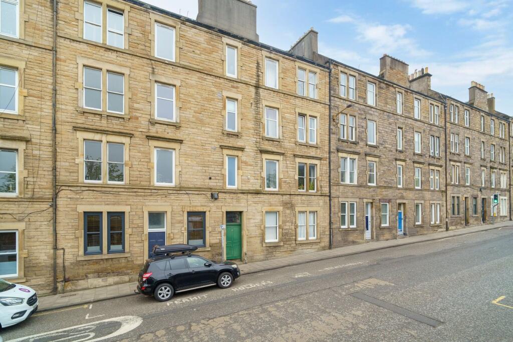 Main image of property: Broughton Road, Edinburgh, EH7