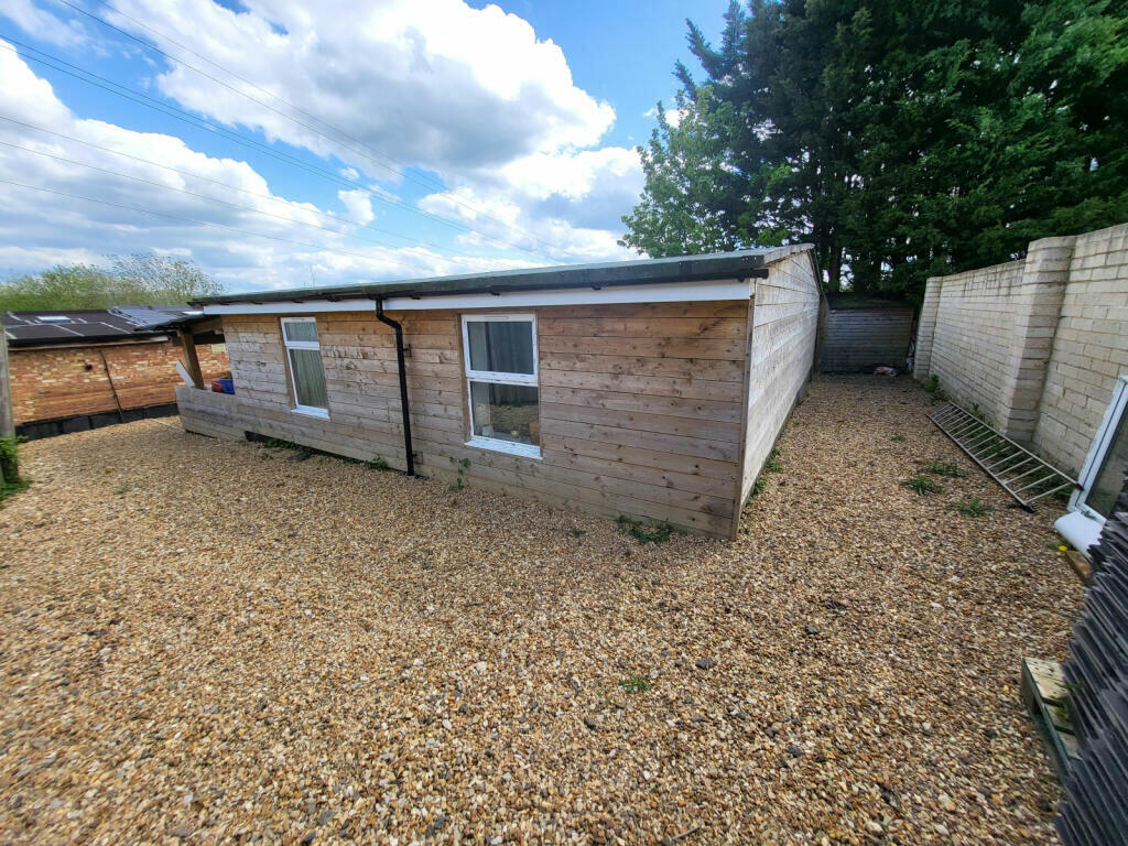 Land for sale in Harlington Road, Toddington, Dunstable, Bedfordshire