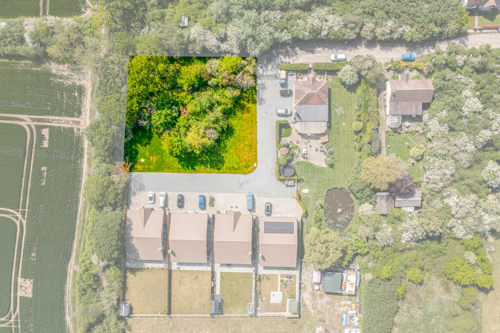 Land for sale in Canewdon View Road, Rochford, Essex, SS4 3DU, SS4