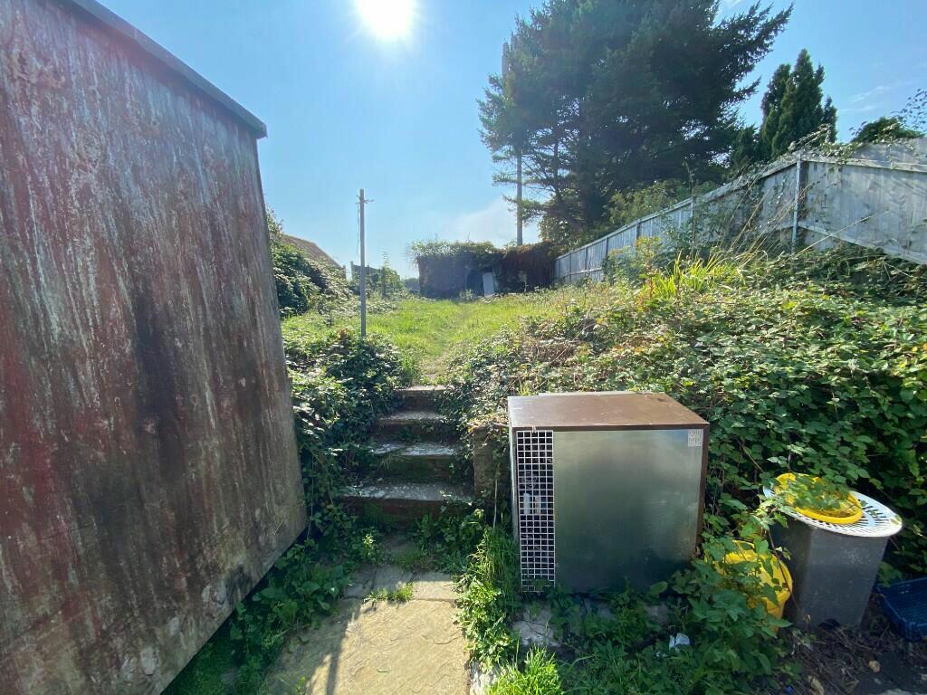 Additional property image - Bargates, Christchurch, Dorset, BH23 1QL