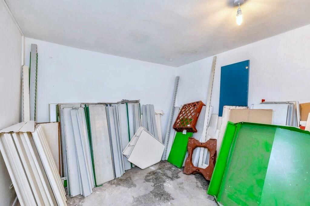 Additional property image - Whitby Road, Ellesmere Port, Cheshire, CH65 8AB