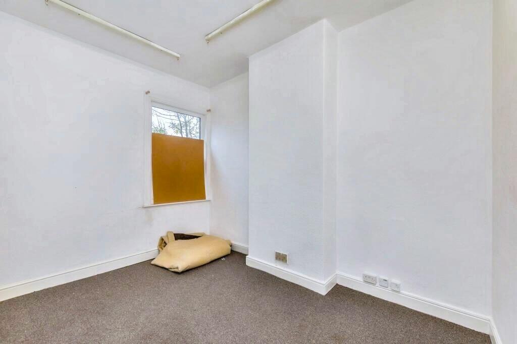 Additional property image - Whitby Road, Ellesmere Port, Cheshire, CH65 8AB
