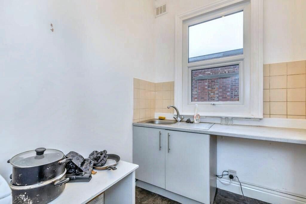 Additional property image - Whitby Road, Ellesmere Port, Cheshire, CH65 8AB