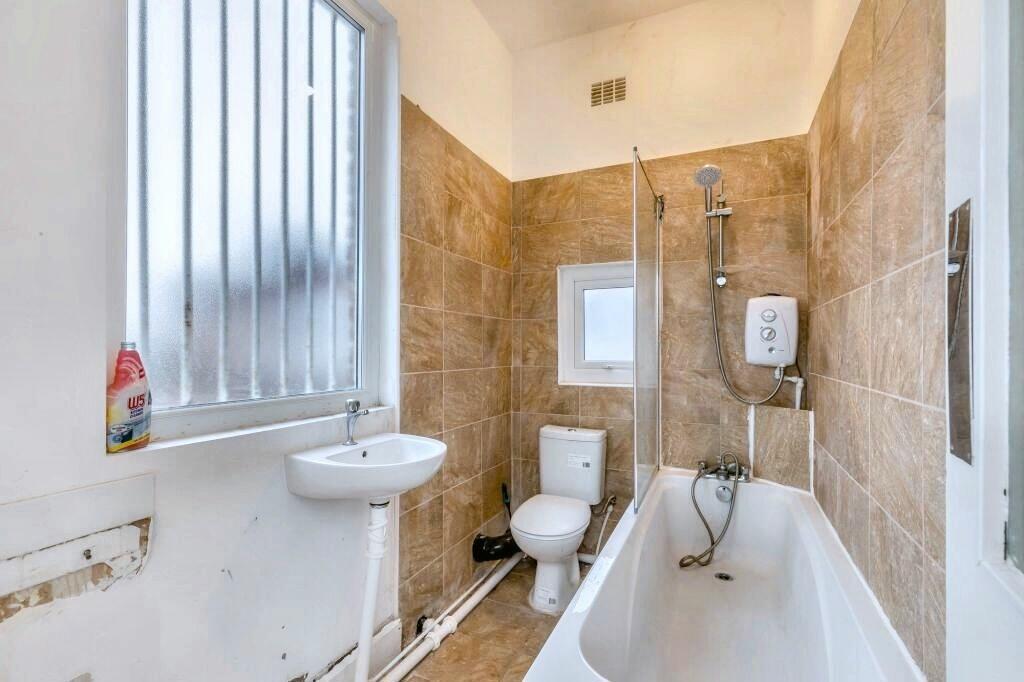 Additional property image - Whitby Road, Ellesmere Port, Cheshire, CH65 8AB