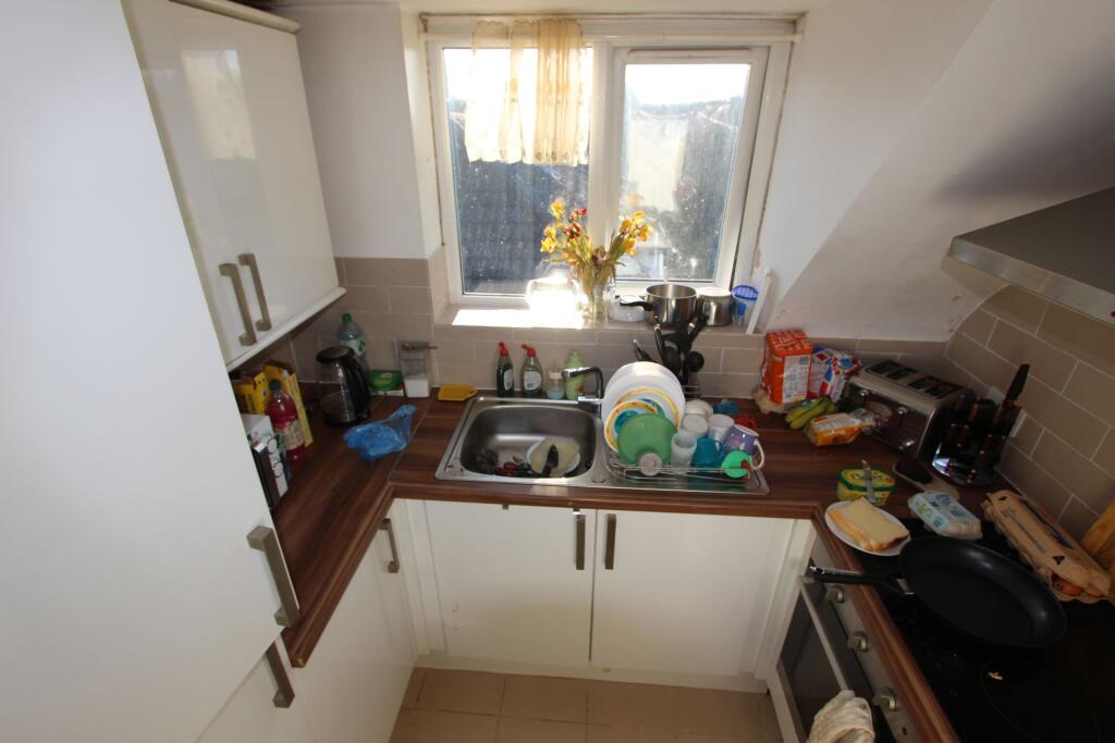 Additional property image - Gaydon Road, Solihull, West Midlands, B92 9BW