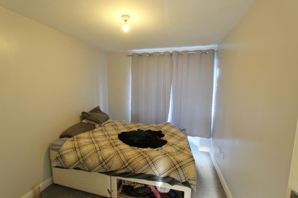 Additional property image - Gaydon Road, Solihull, West Midlands, B92 9BW