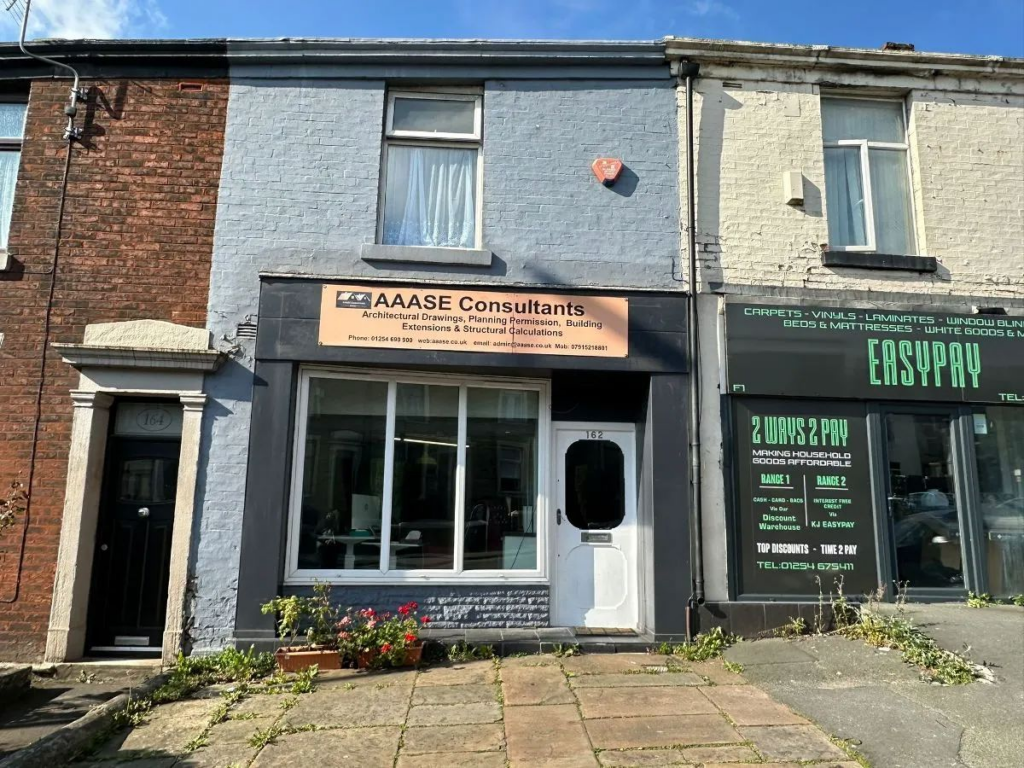 Main image of property: Bolton Road, Blackburn, Lancashire, BB2 4HL