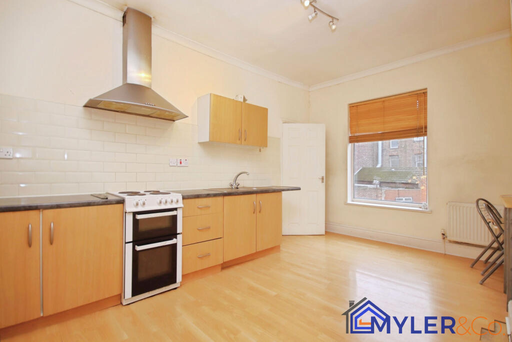 Main image of property: Vine Street, Widnes, Cheshire, WA8 6DW