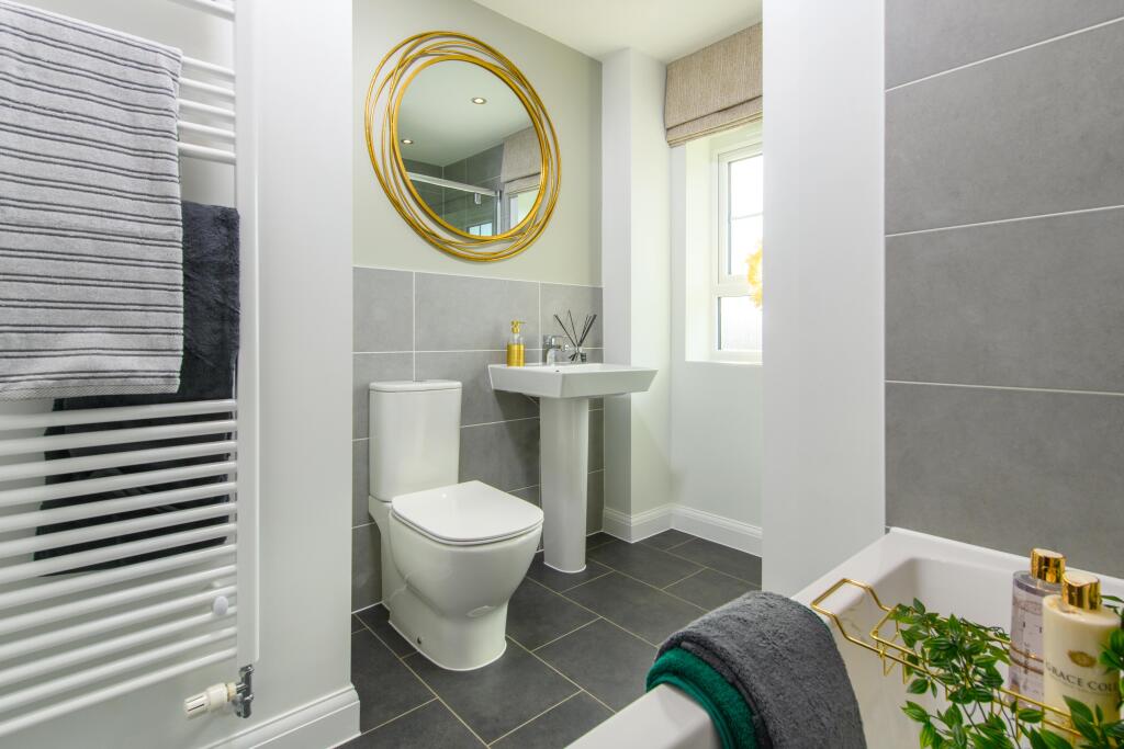 Additional property image - Ersham Road,
Hailsham,
BN27 3PN