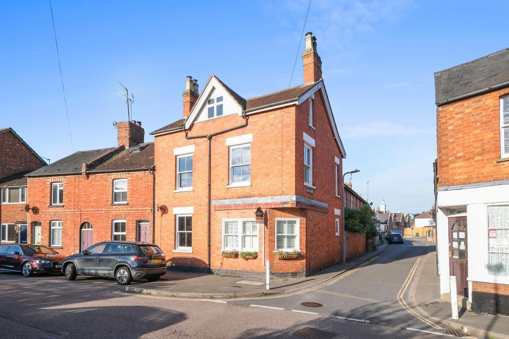 Main image of property: Bury Street, Newport Pagnell, Milton Keynes, Buckinghamshire, MK16 0DU