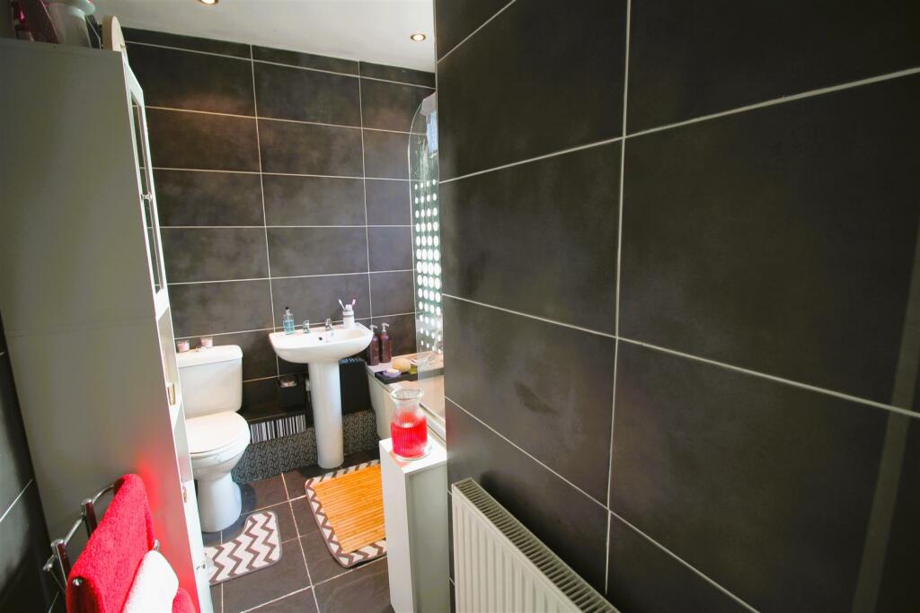 Additional property image - Wilson Road, Wyke, Bradford