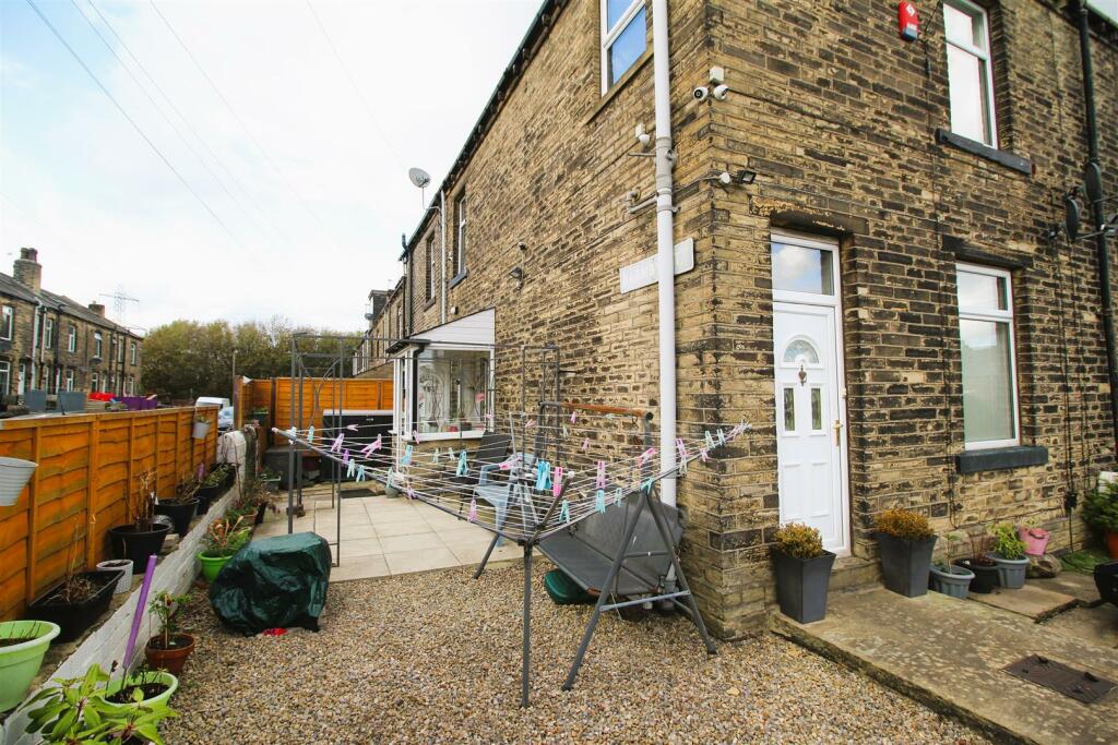 Additional property image - Wilson Road, Wyke, Bradford