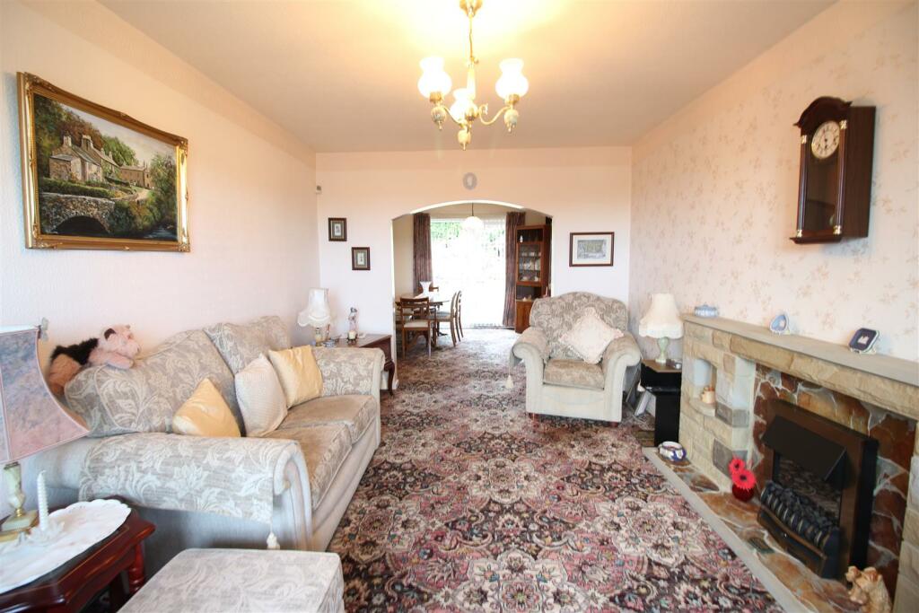 Additional property image - Markfield Close, Low Moor, Bradford