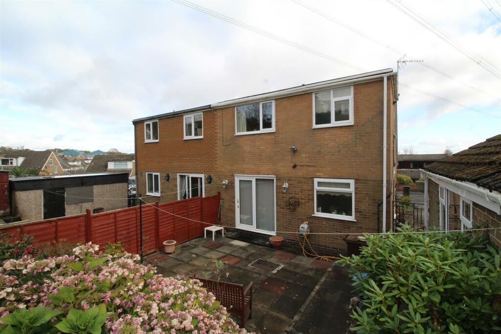 Additional property image - Markfield Close, Low Moor, Bradford